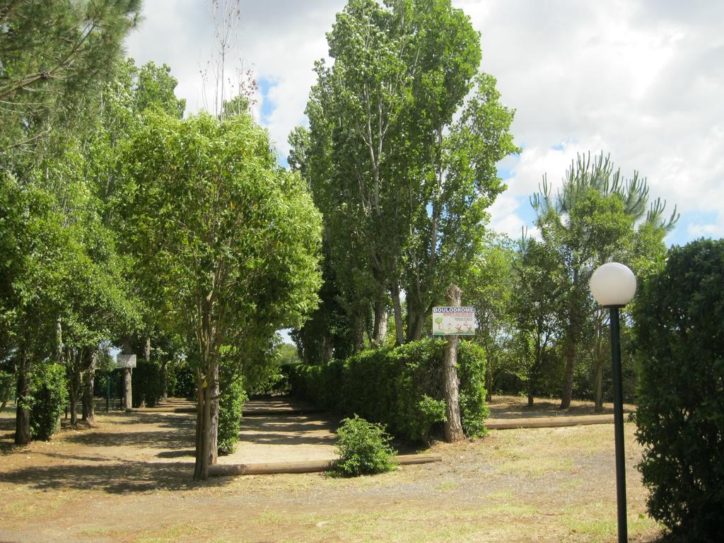 Montblanc Camping Le Rebau מראה חיצוני תמונה