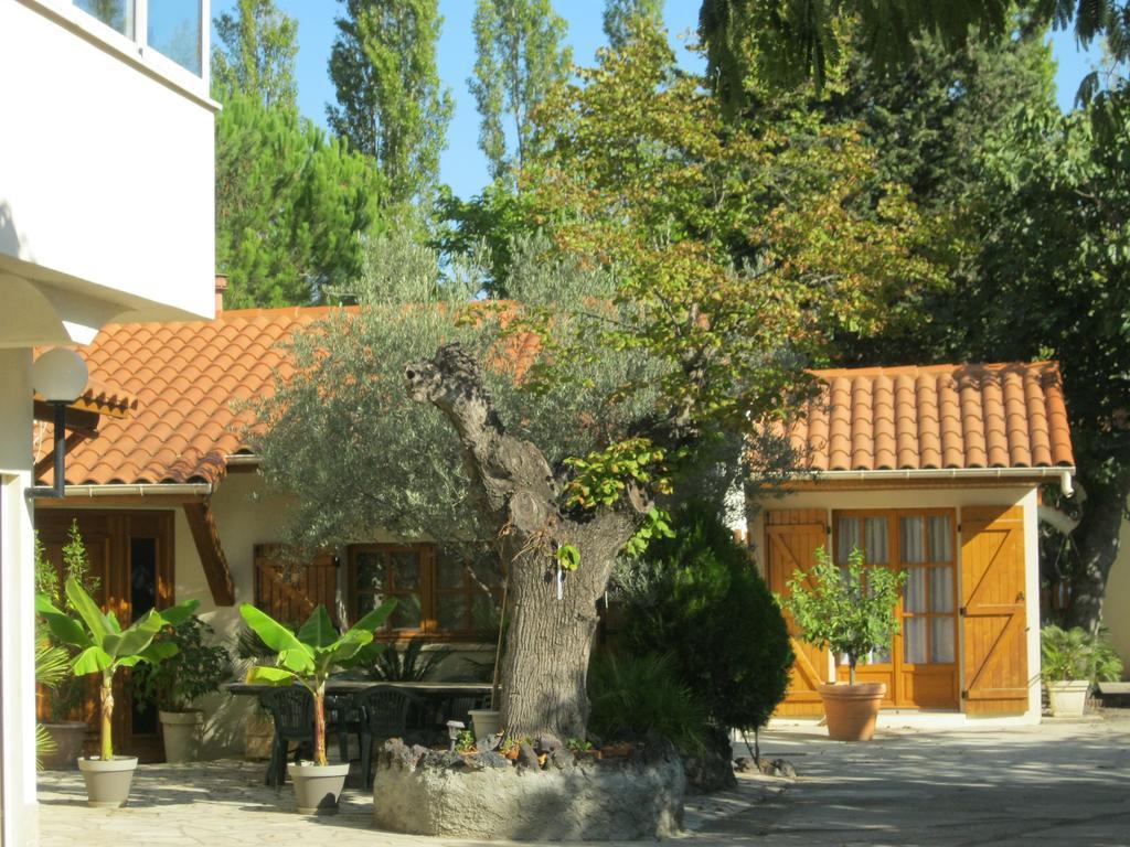 Montblanc Camping Le Rebau מראה חיצוני תמונה