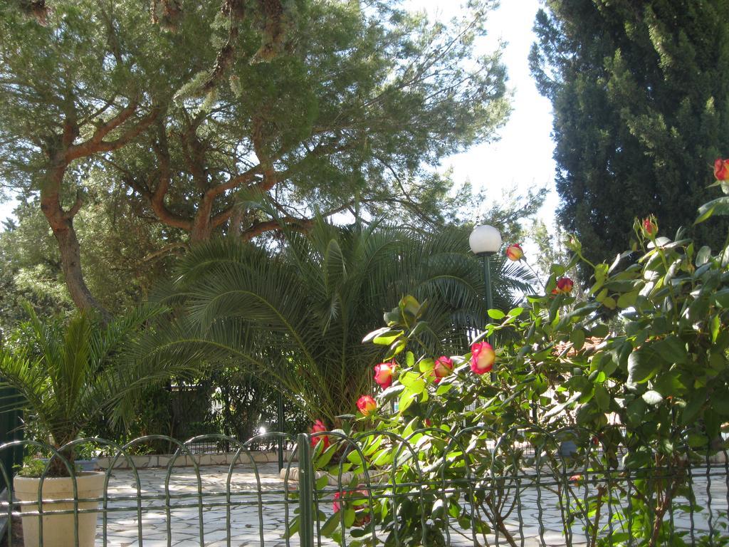 Montblanc Camping Le Rebau מראה חיצוני תמונה